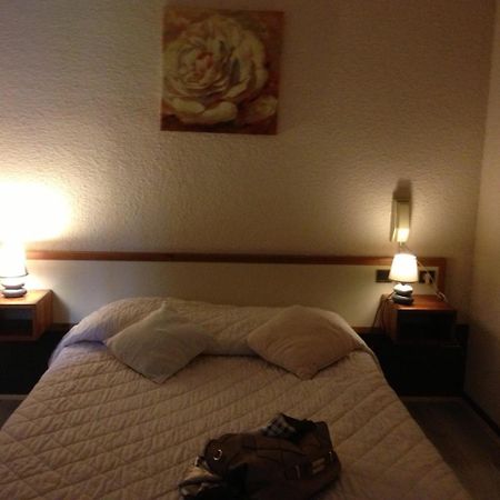Hotel Cartusia Sarcenas Ngoại thất bức ảnh